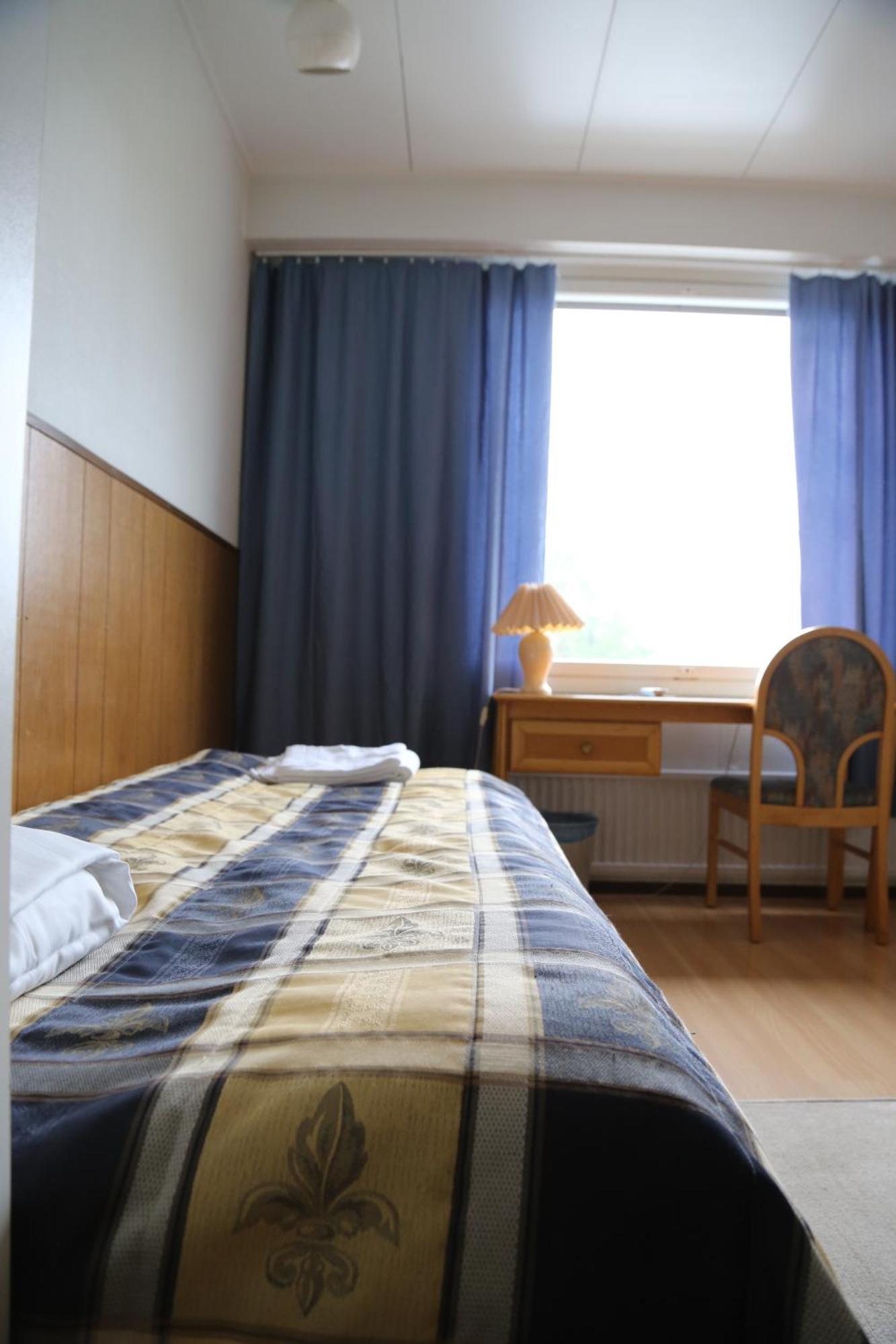 Hotelli Iisalmen Seurahuone Iisalmi Habitación foto