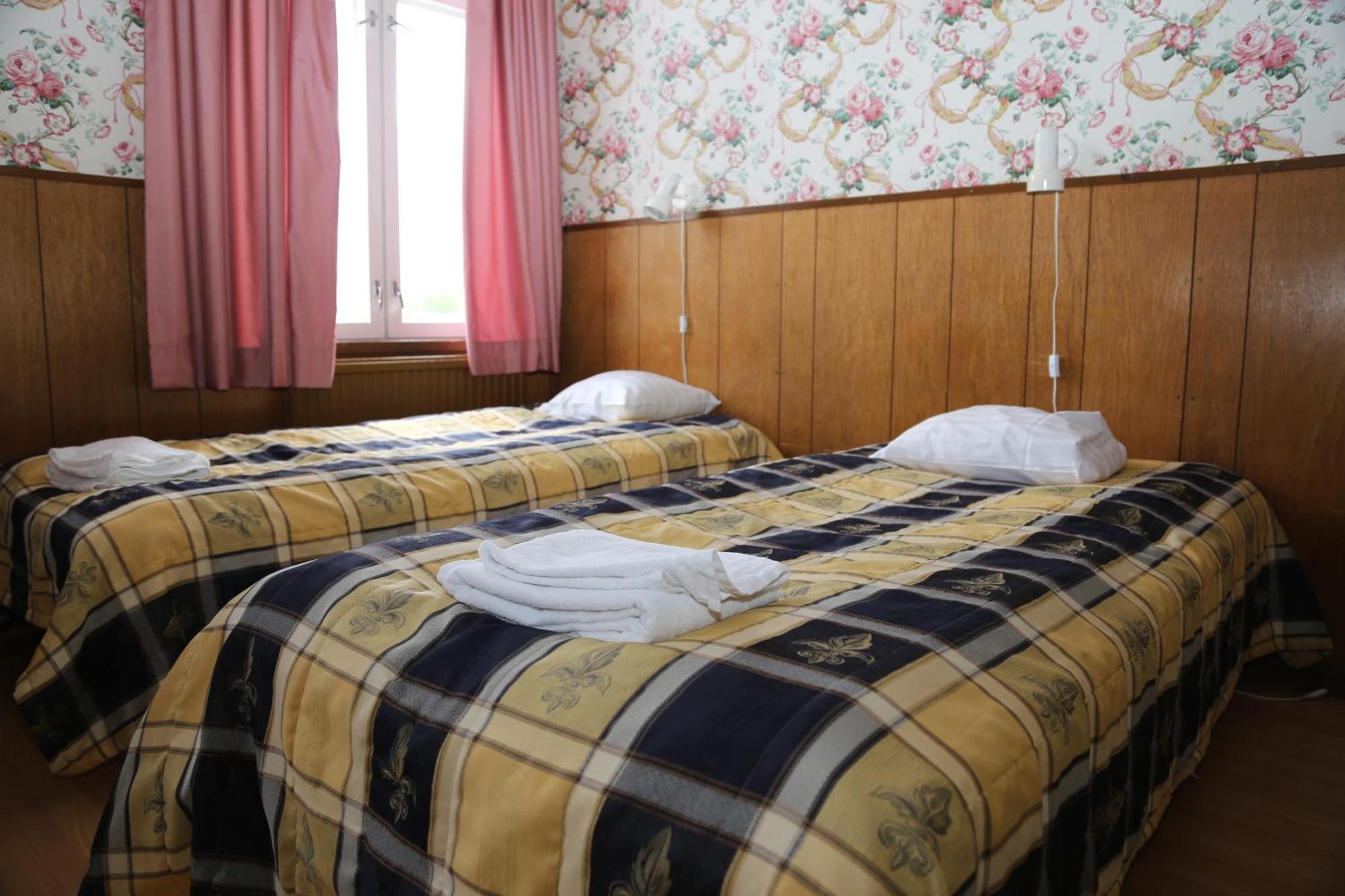 Hotelli Iisalmen Seurahuone Iisalmi Habitación foto